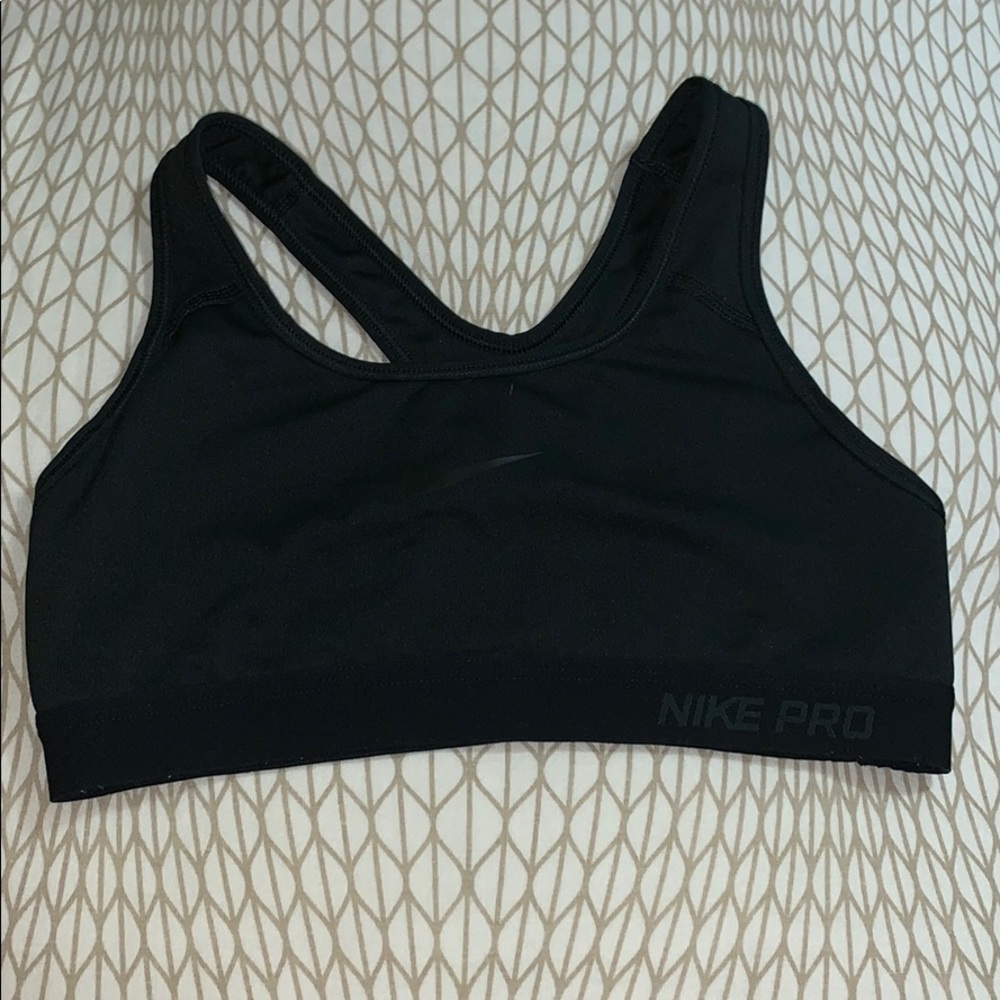 Nike no padding black sports bra